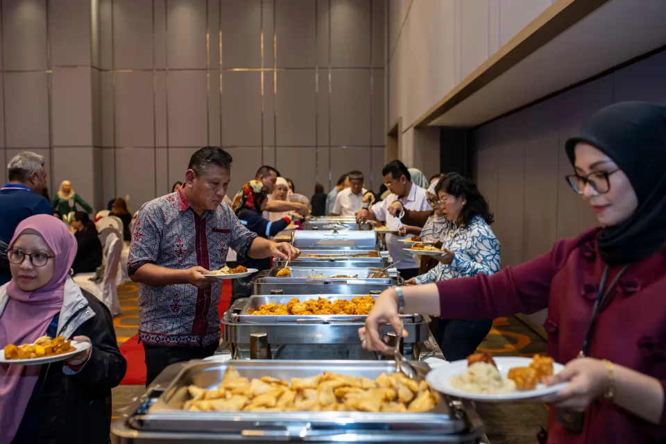 JOFFA Hi Tea Networking Event 2025 — photo 33 by Jayden Seah