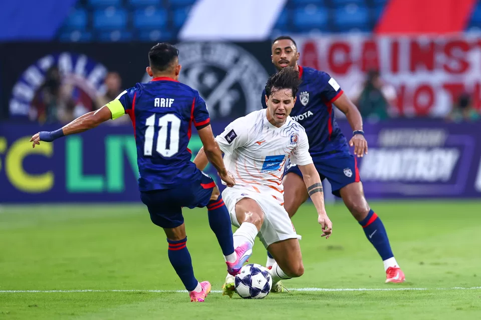 AFC Champions League Elite 26/27 - Johor Darul Ta'zim vs Port FC — photo by Jayden Seah