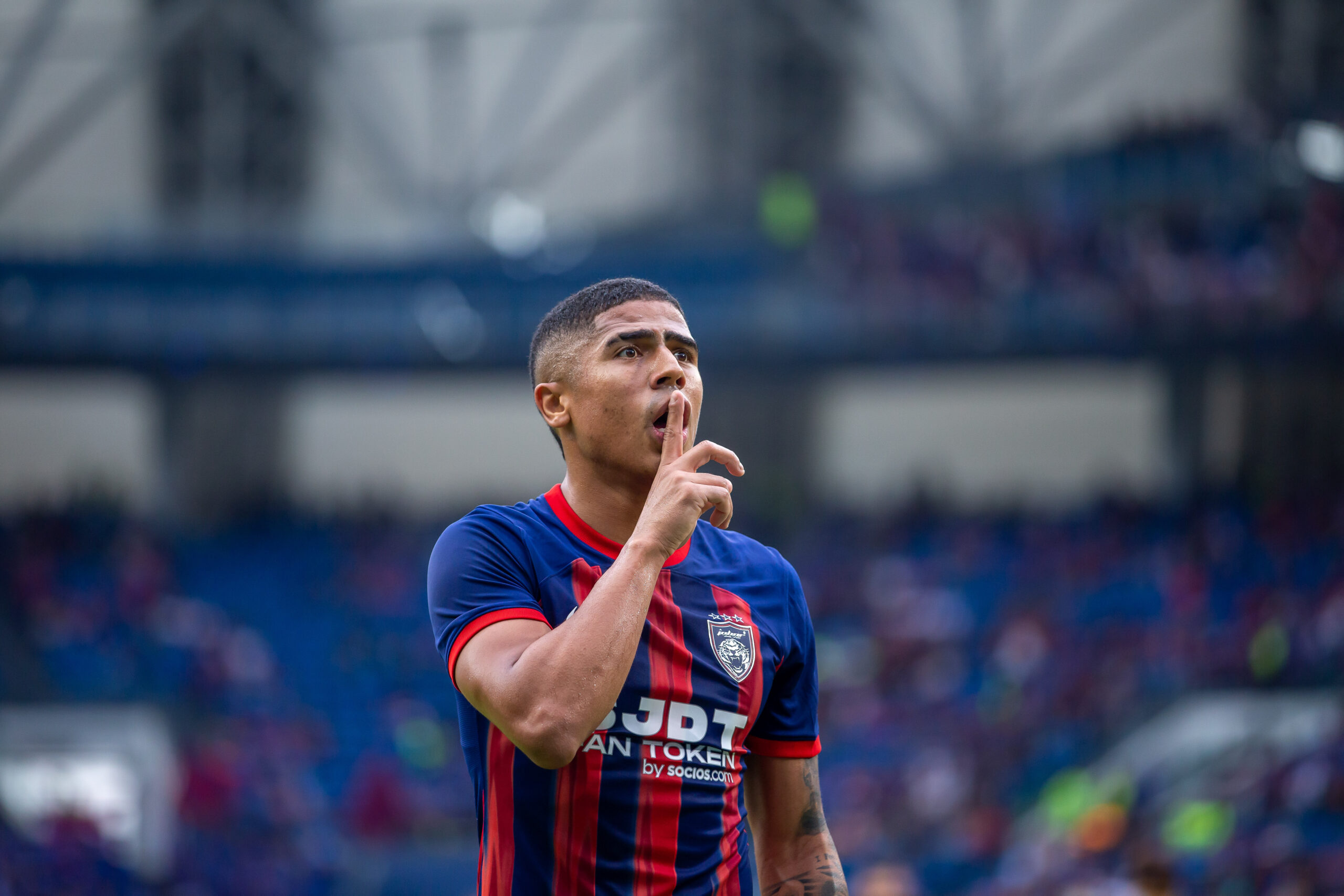 ISKANDAR PUTERI, MAY 18 — The Malaysia Super League match between Johor Darul Ta’zim FC (JDT) and Negeri Sembilan FC was played at the Stadium of Sultan Ibrahim, Johor Bahru. (Photo by Jayden Seah/SNE-Photo)